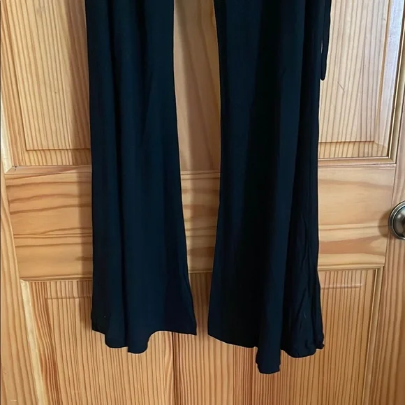 Black wide leg pant with skirt & Side Ties - Picture 10 of 12